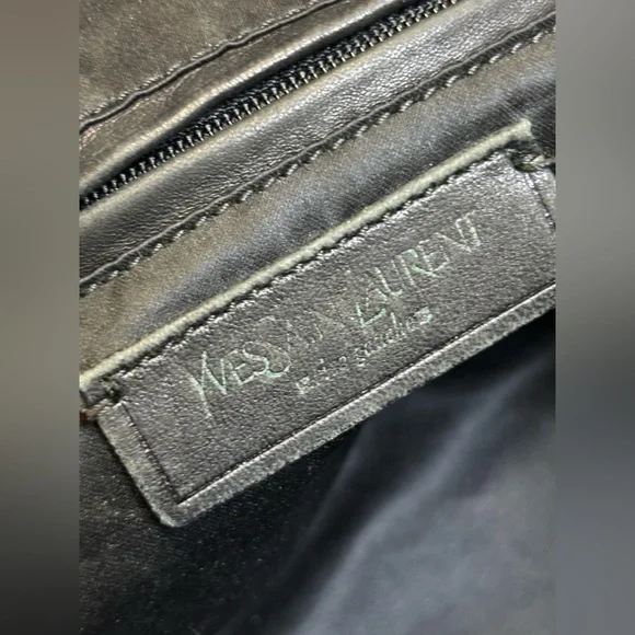 Yves Saint Laurent Cream and Gold Shoulder Bag - Picture 9 of 11